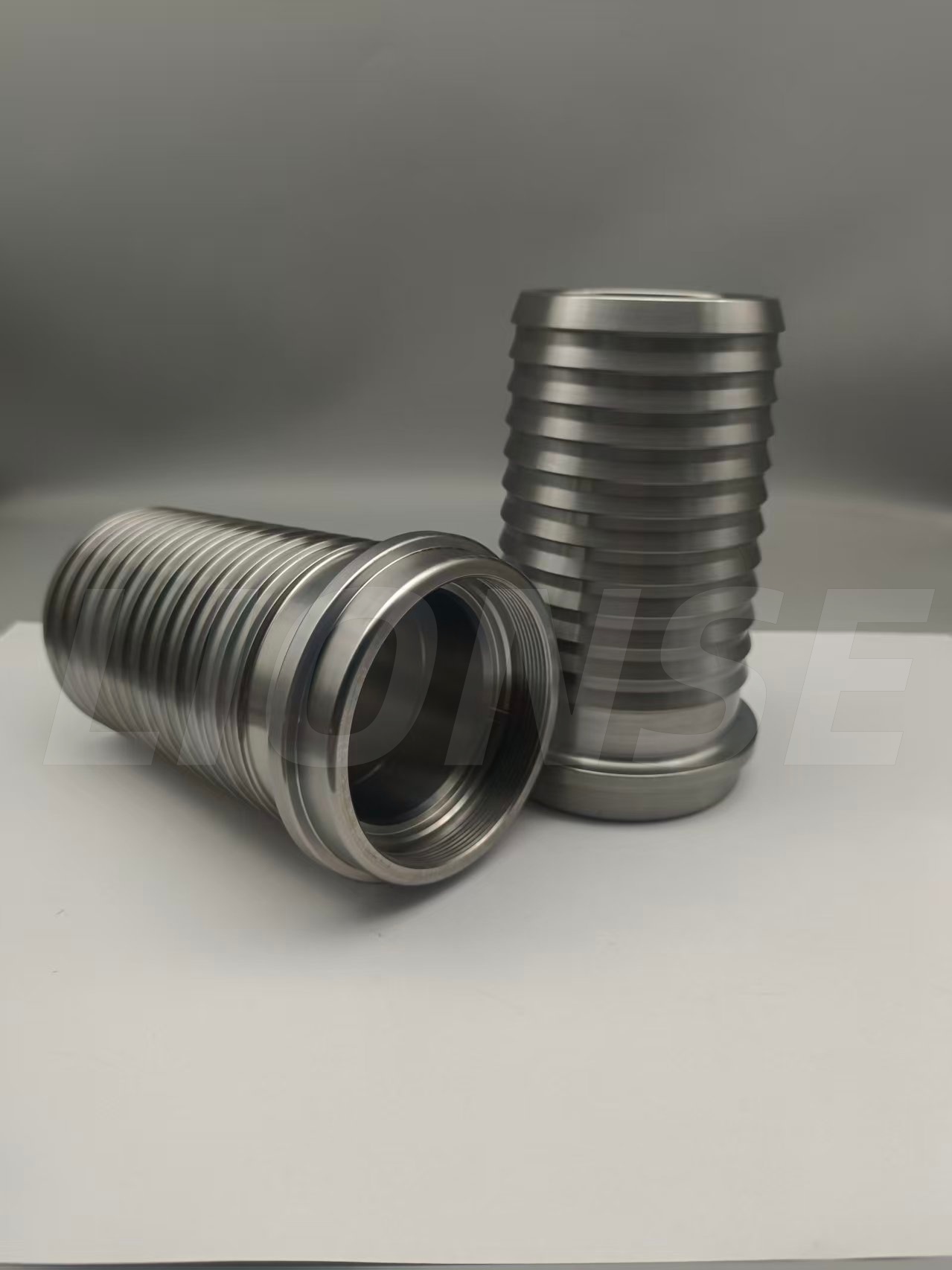 ЦНЦ обрада и стругање делова од нерђајућег челика