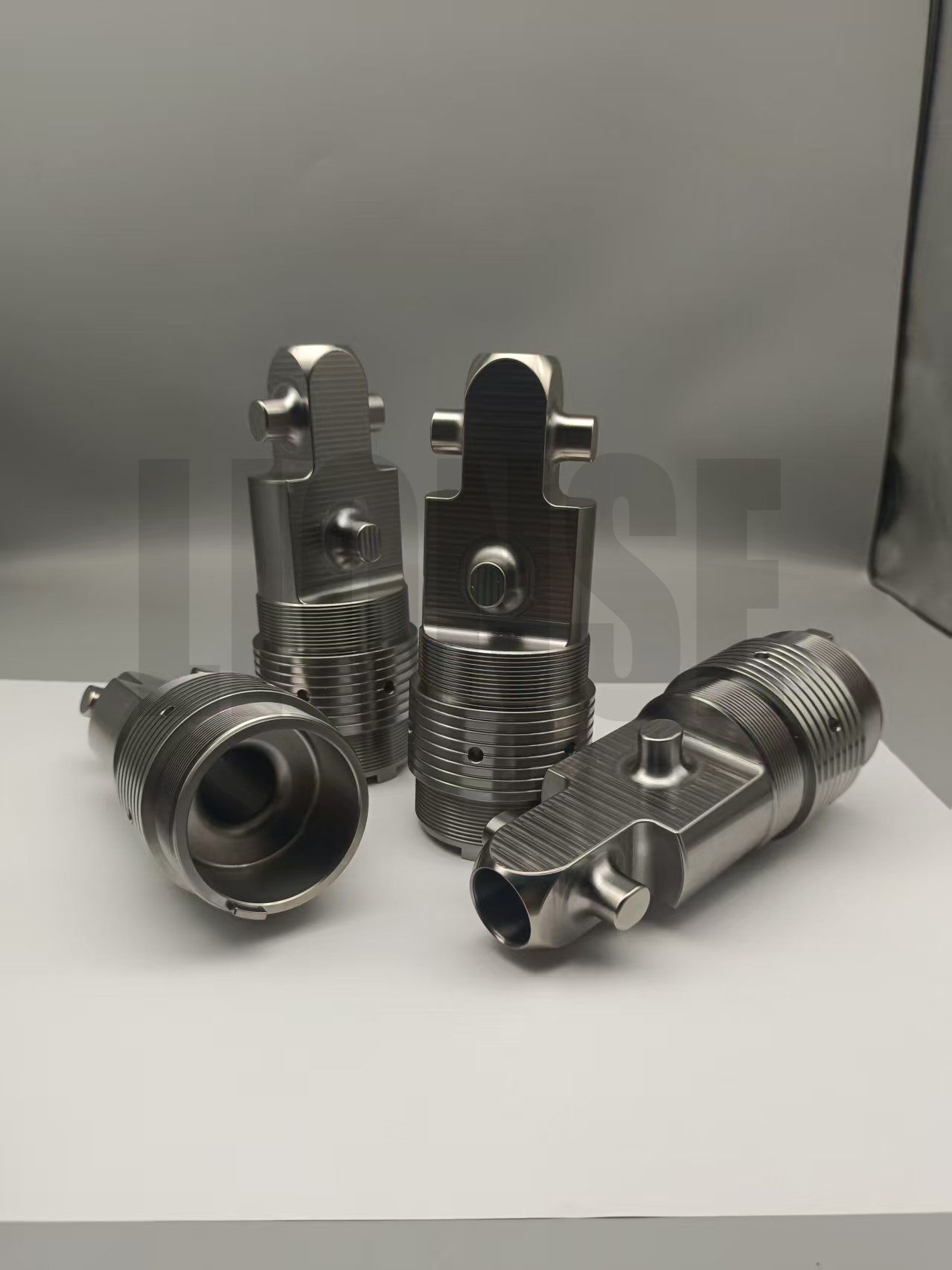 Титанијумски механички делови за Абиссал